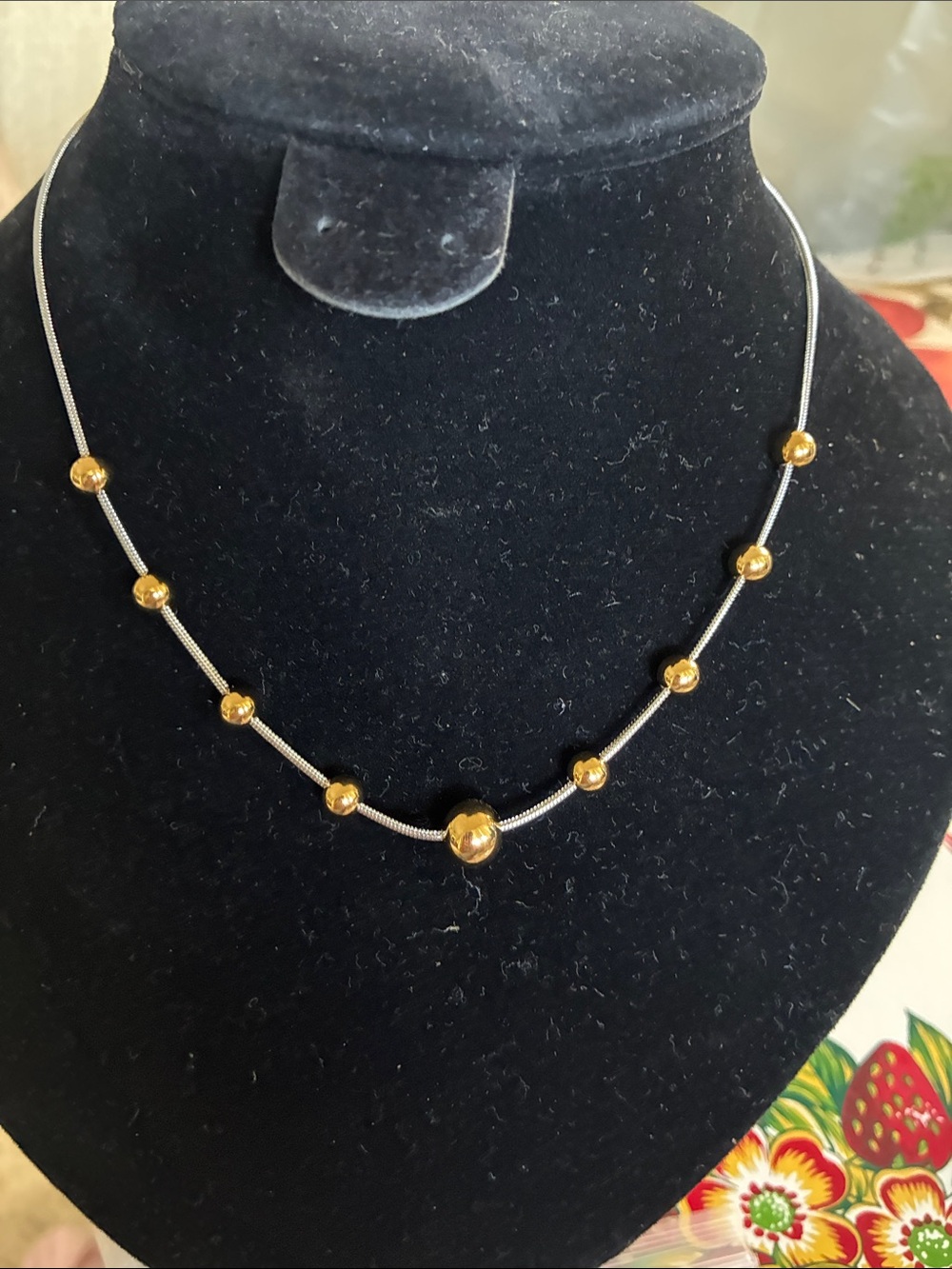 Gold Bead Accent Women's Necklace - Classic Two-Tone Design